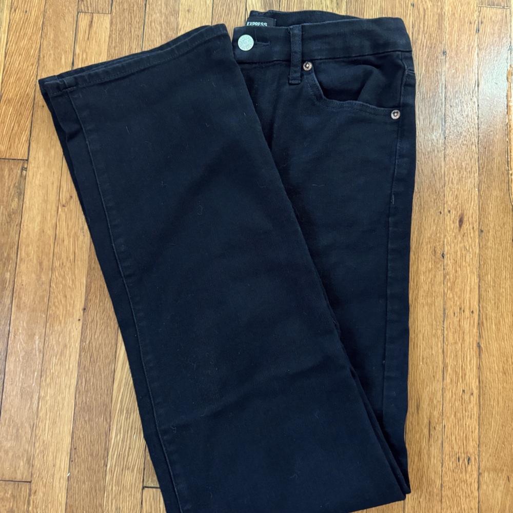 Express | black | multi-size jeans 6-8 | Modern Straight | high rise